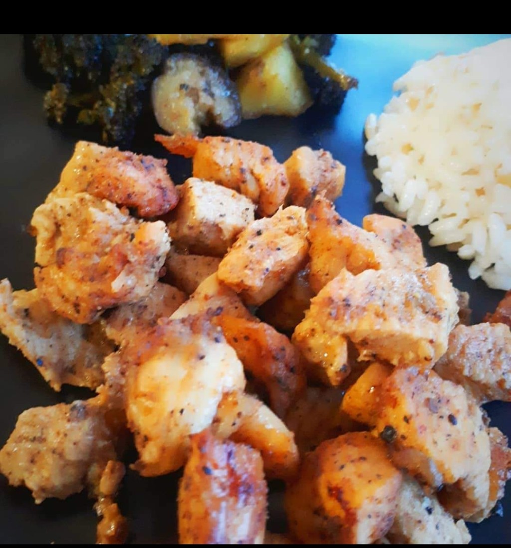 Fırında Mangal Tadında Tavuk ve Fırında&nbsp;Sebze