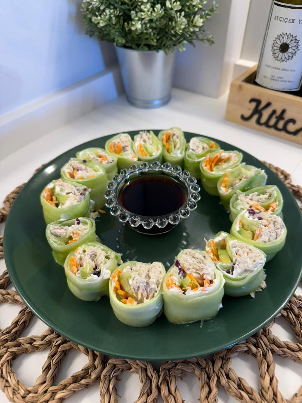 Salatalık ile Sushi